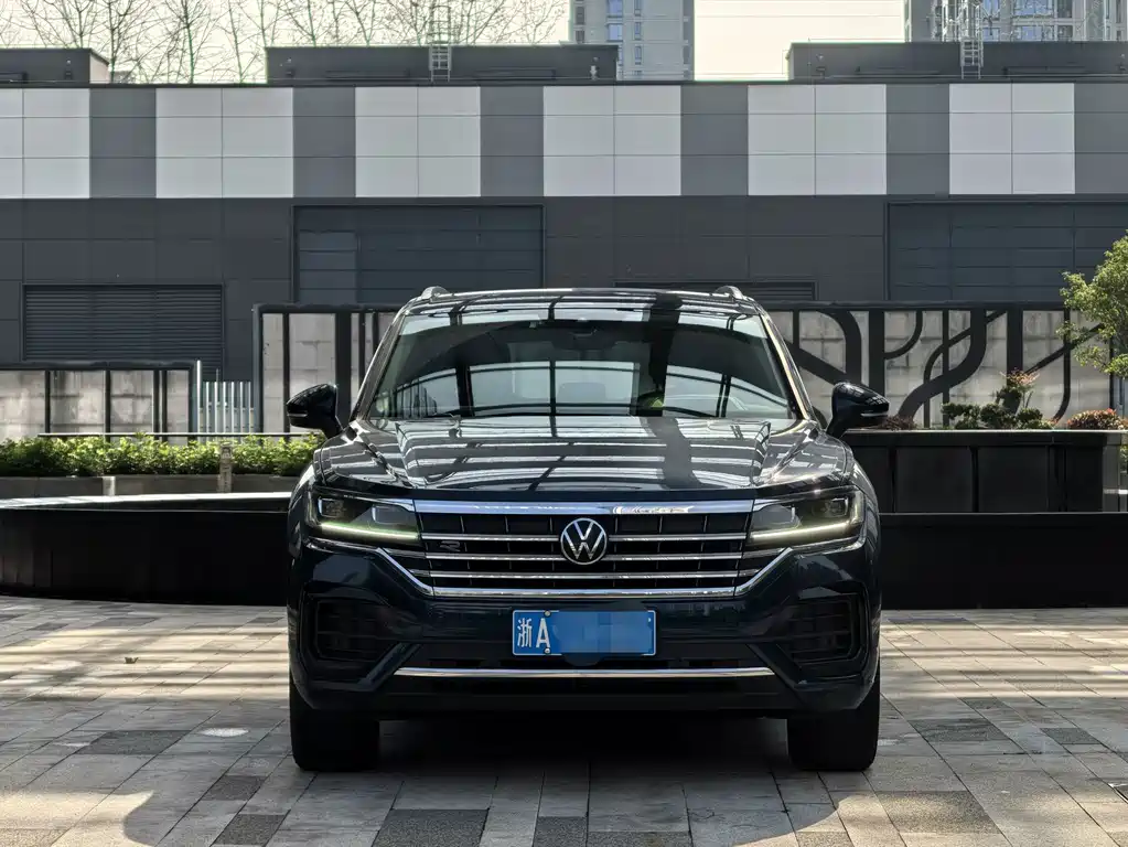 Volkswagen Touareg — миниатюра 2