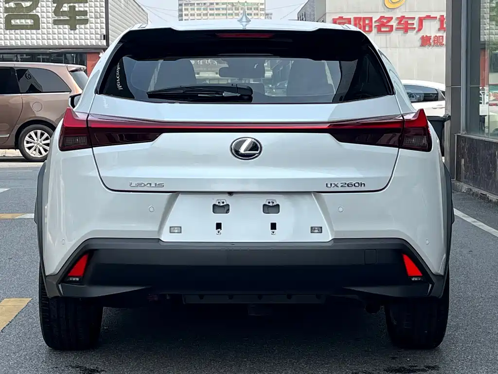 Lexus UX — миниатюра 4
