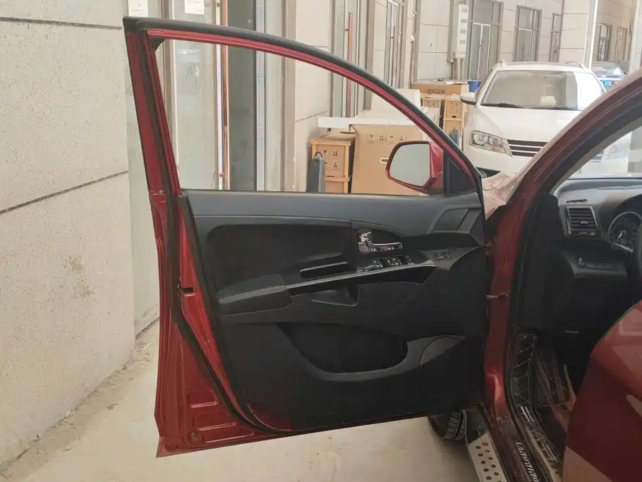 Landwind Landwind X5 — миниатюра 7