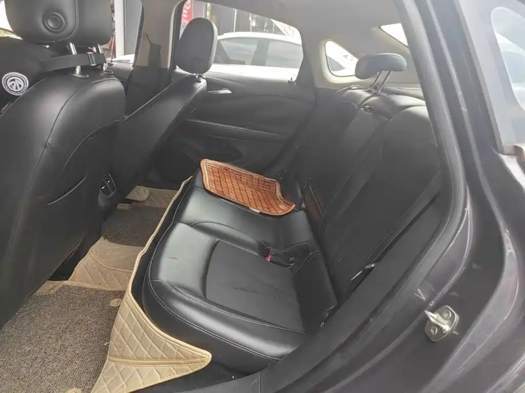 Buick Verano — миниатюра 13