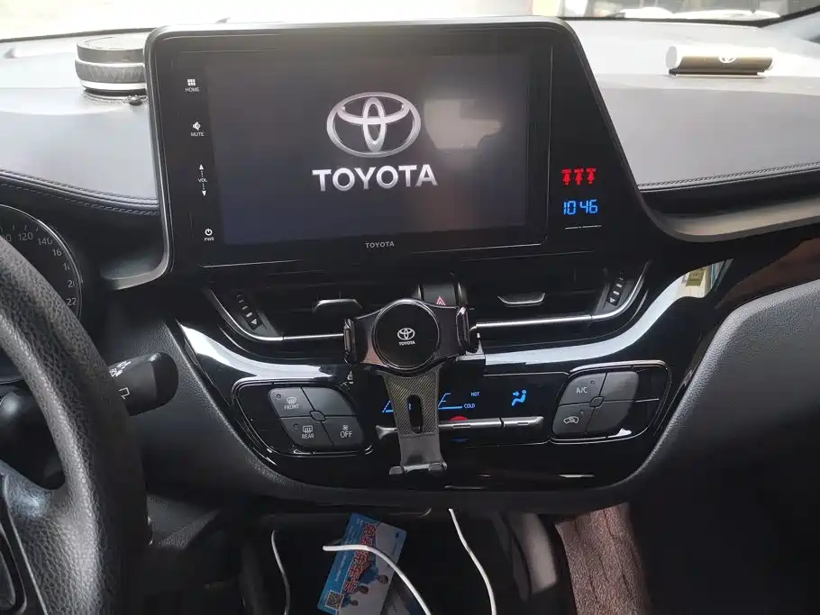 Toyota IZOA — миниатюра 13