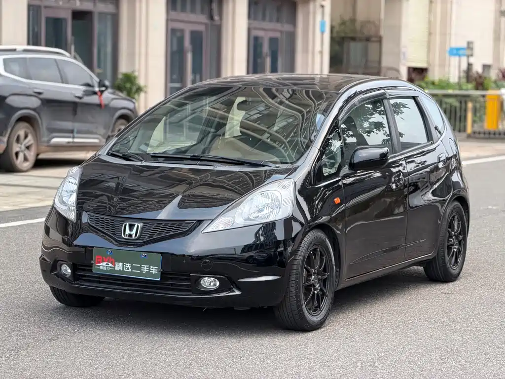 Honda Fit — миниатюра 3