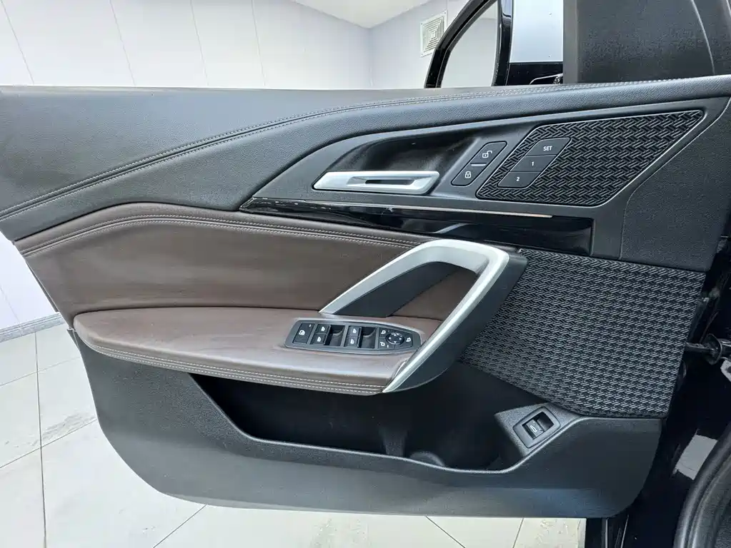 BMW X1 — миниатюра 17