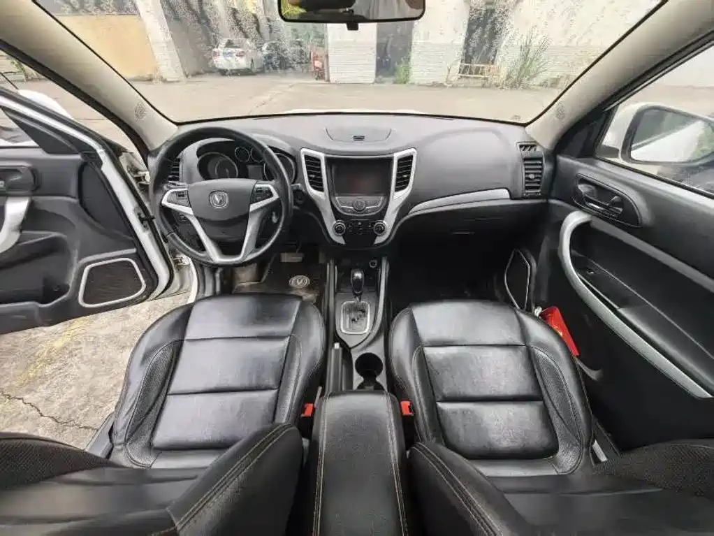 Changan CS35 — миниатюра 7