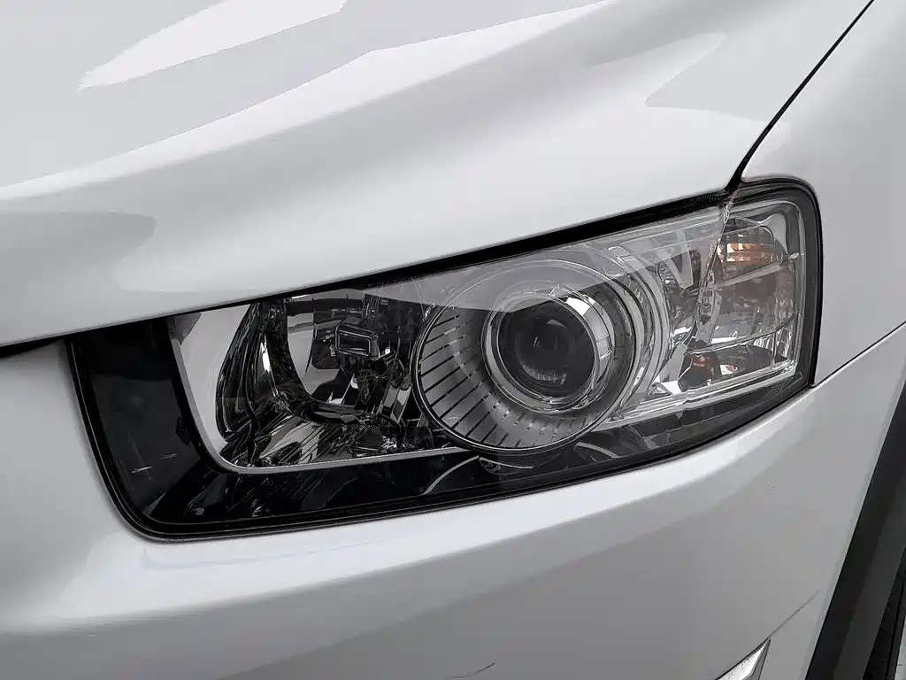 Chevrolet Captiva — миниатюра 7