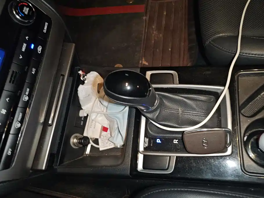 Hyundai Mistra — миниатюра 16