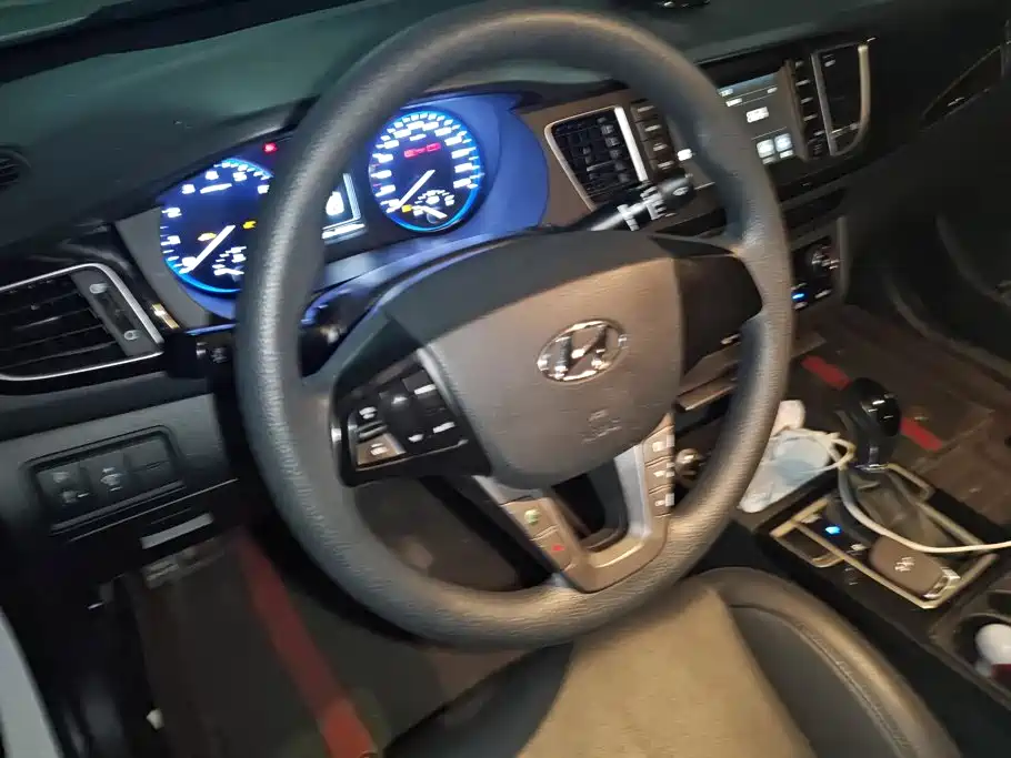 Hyundai Mistra — миниатюра 15