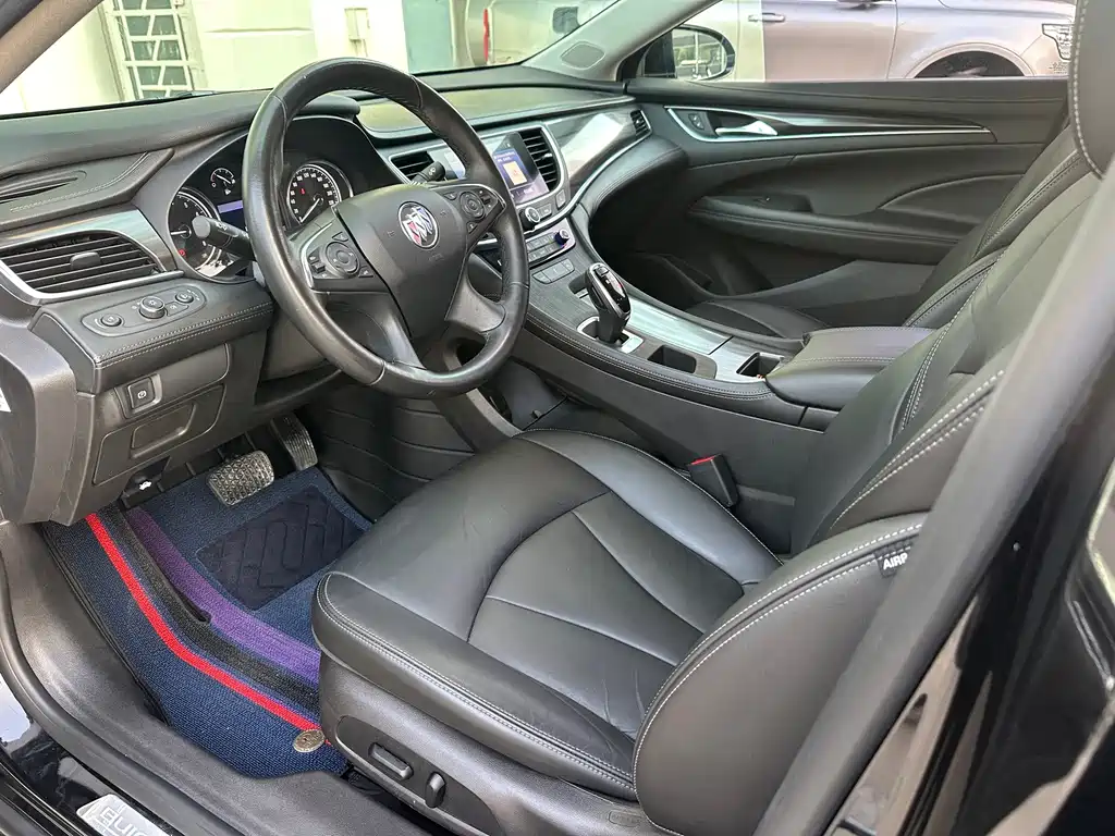 Buick LaCrosse — миниатюра 13