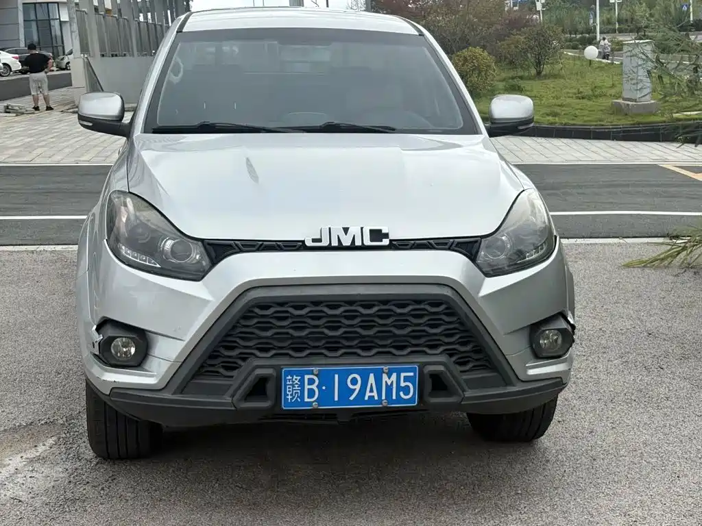 JMC Yuhu 5 — миниатюра 3