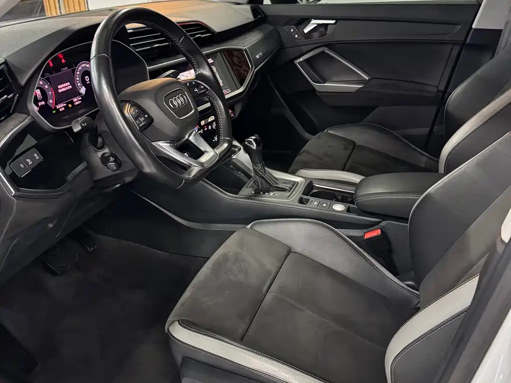 Audi Q3 — миниатюра 4