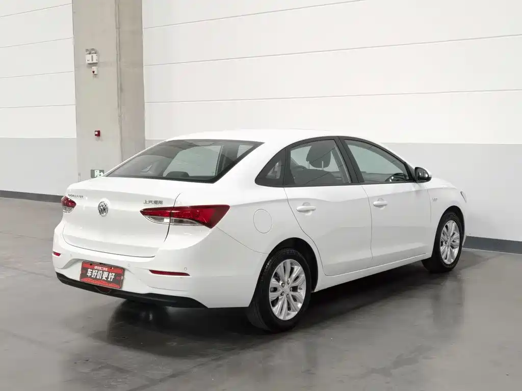 Buick Excelle — миниатюра 2