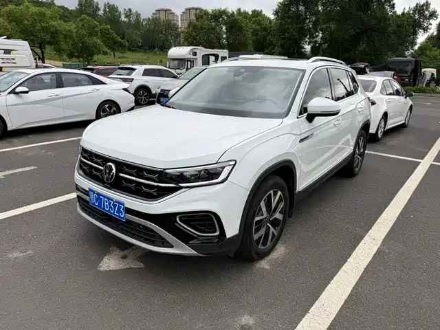 2023 Volkswagen Tayron