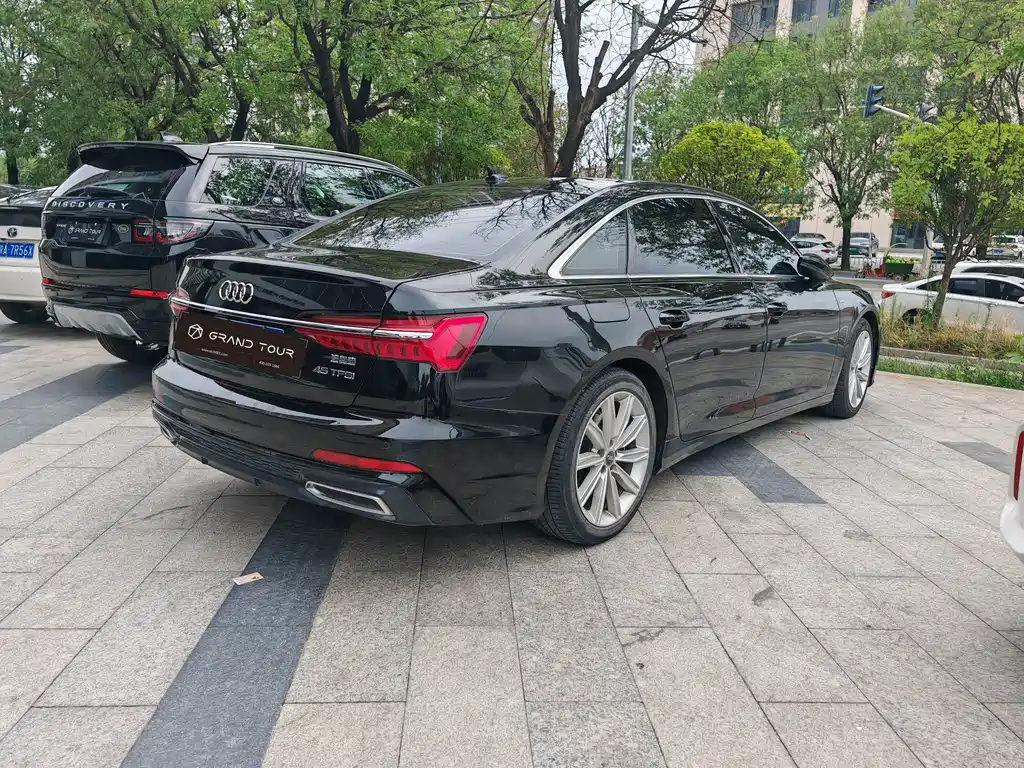 Audi A6L — миниатюра 9