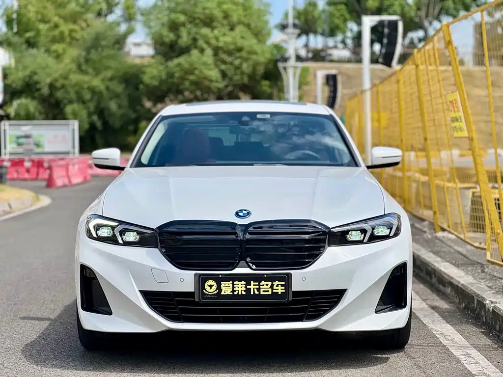 BMW i3 — миниатюра 2
