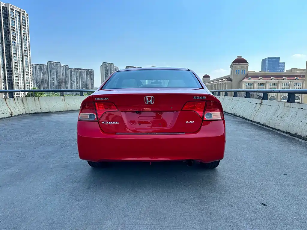 Honda Civic — миниатюра 6