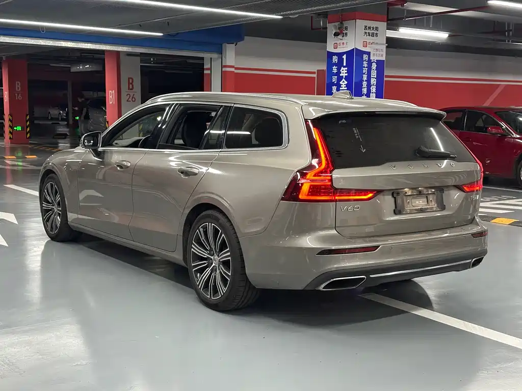 Volvo V60 — миниатюра 7