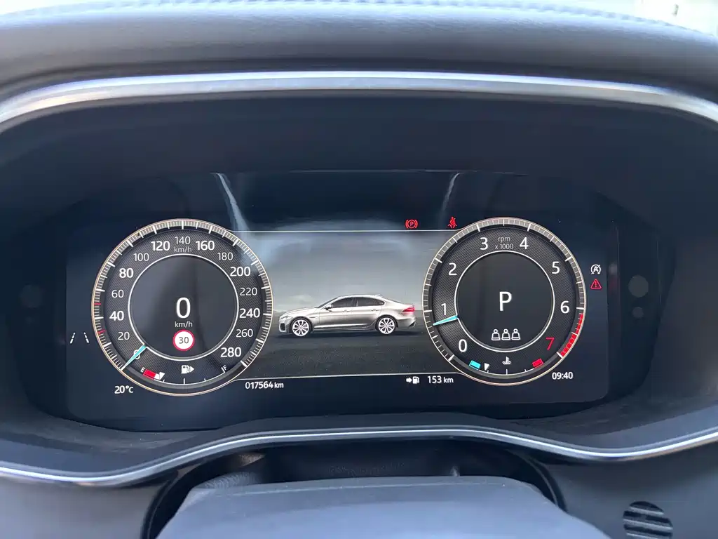 Jaguar XFL — миниатюра 13
