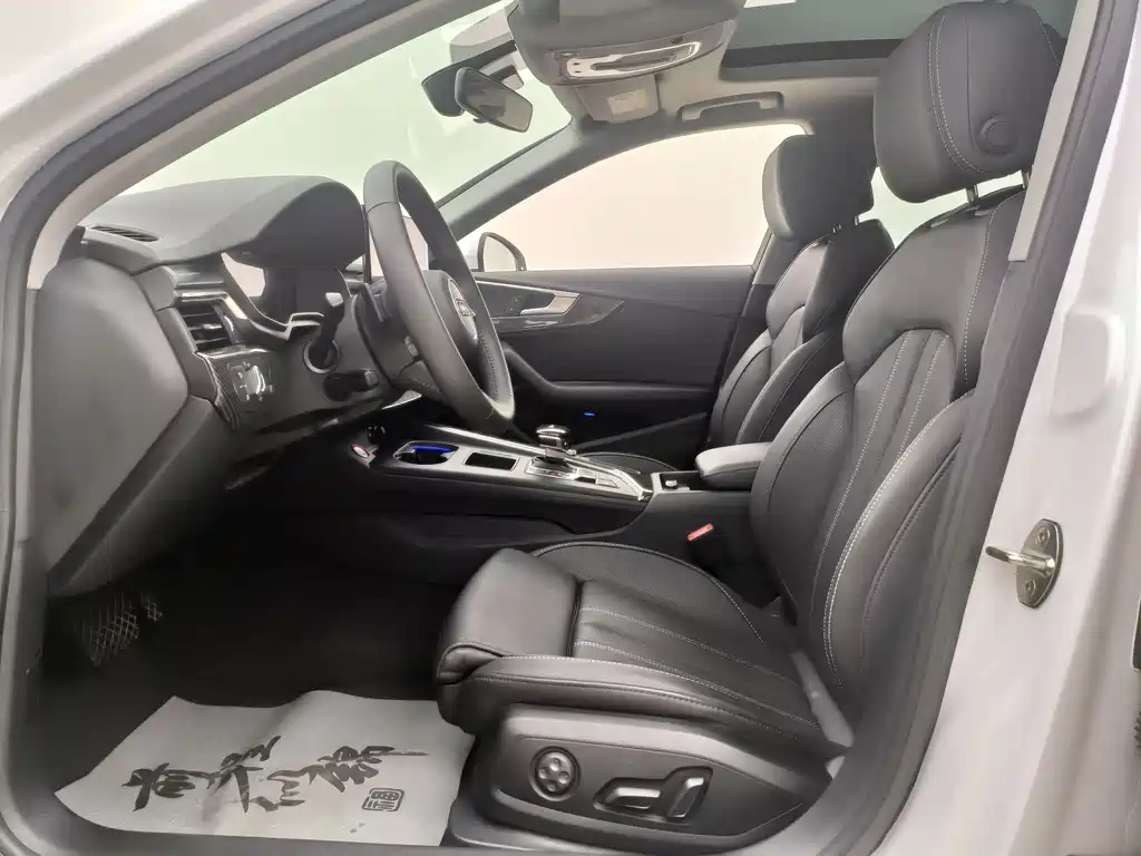 Audi A4L 2020 40 TFSI Fashion