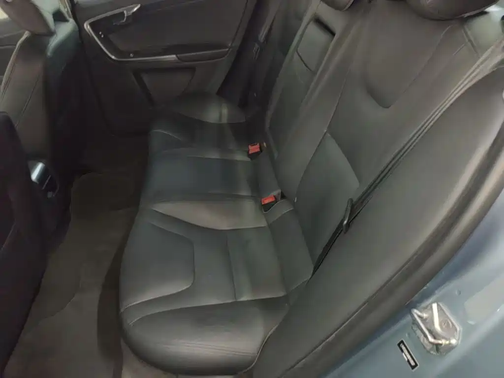 Volvo S60 — миниатюра 17