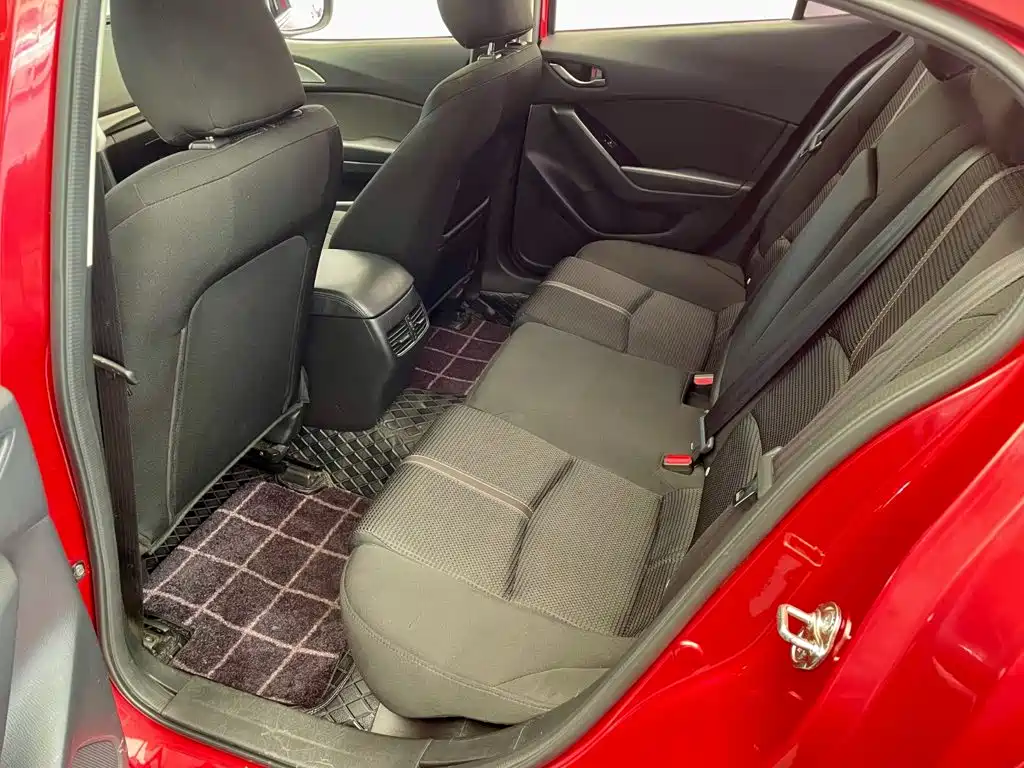 Mazda 3 Axela — миниатюра 7