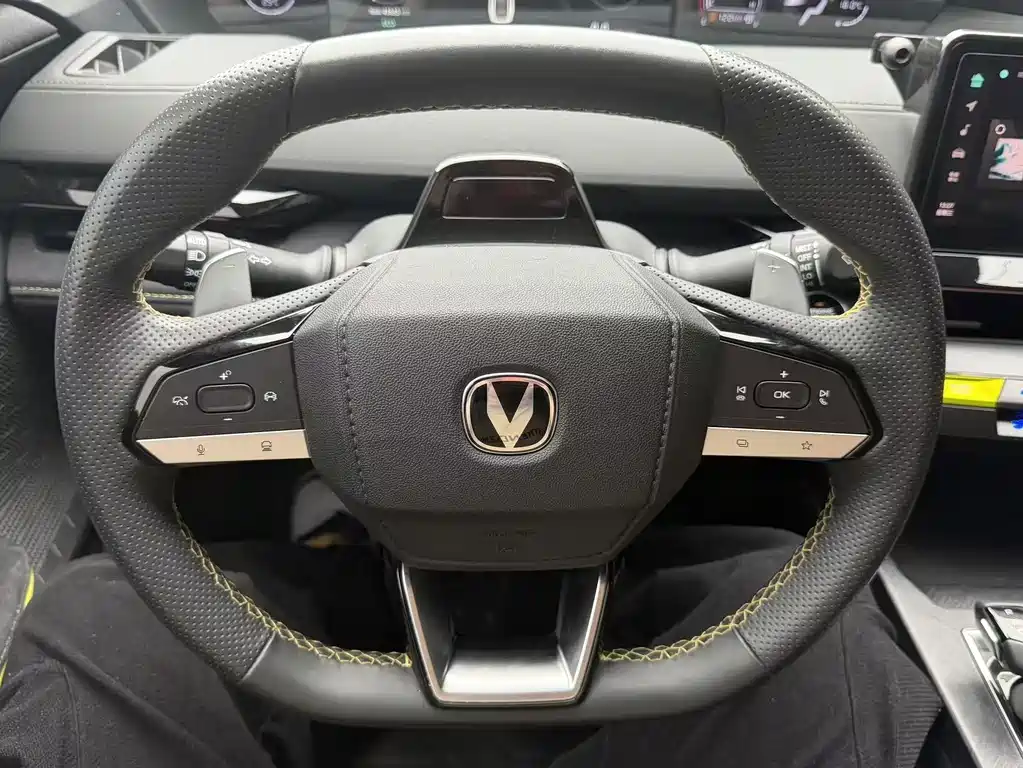 Changan UNI-V — миниатюра 19