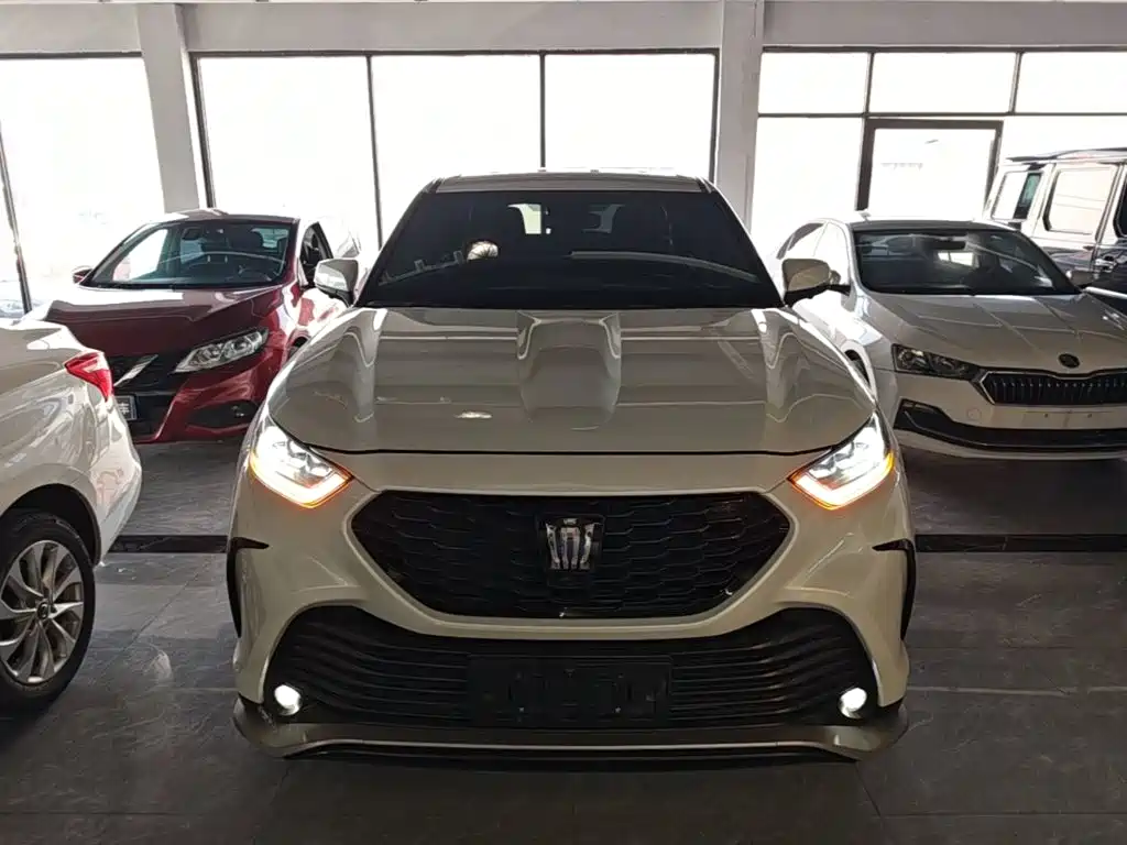 Toyota Crown Kluger — миниатюра 3
