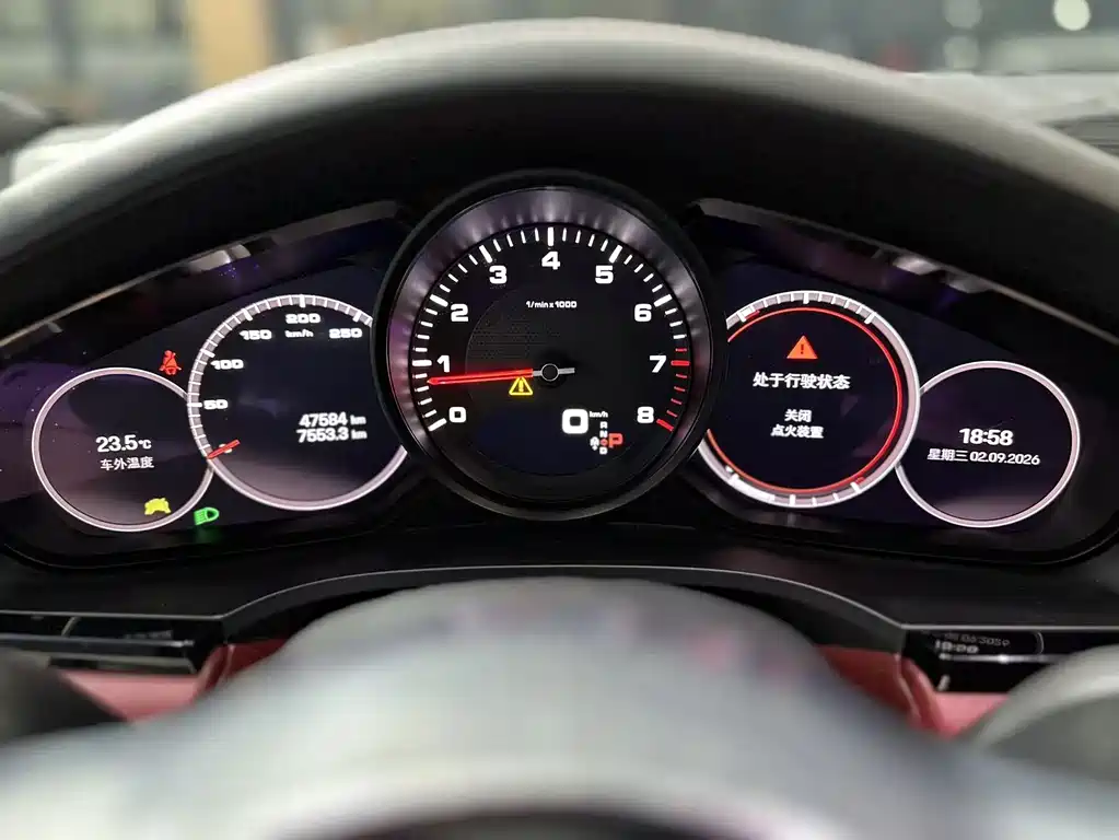 Porsche Cayenne — миниатюра 12