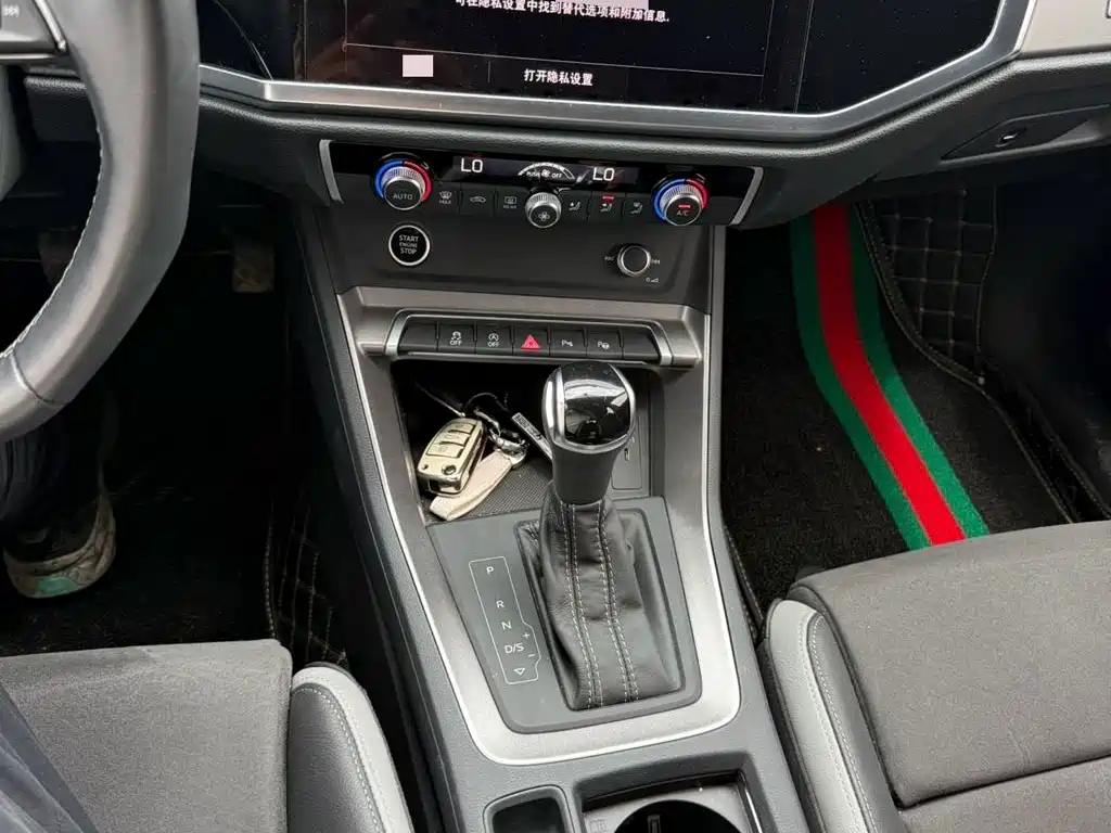 Audi Q3 — миниатюра 10