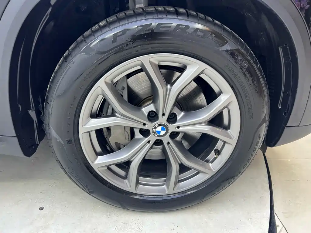 BMW X5 New Energy (Import) — миниатюра 25