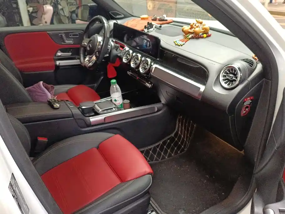 Mercedes-Benz GLB AMG — миниатюра 8