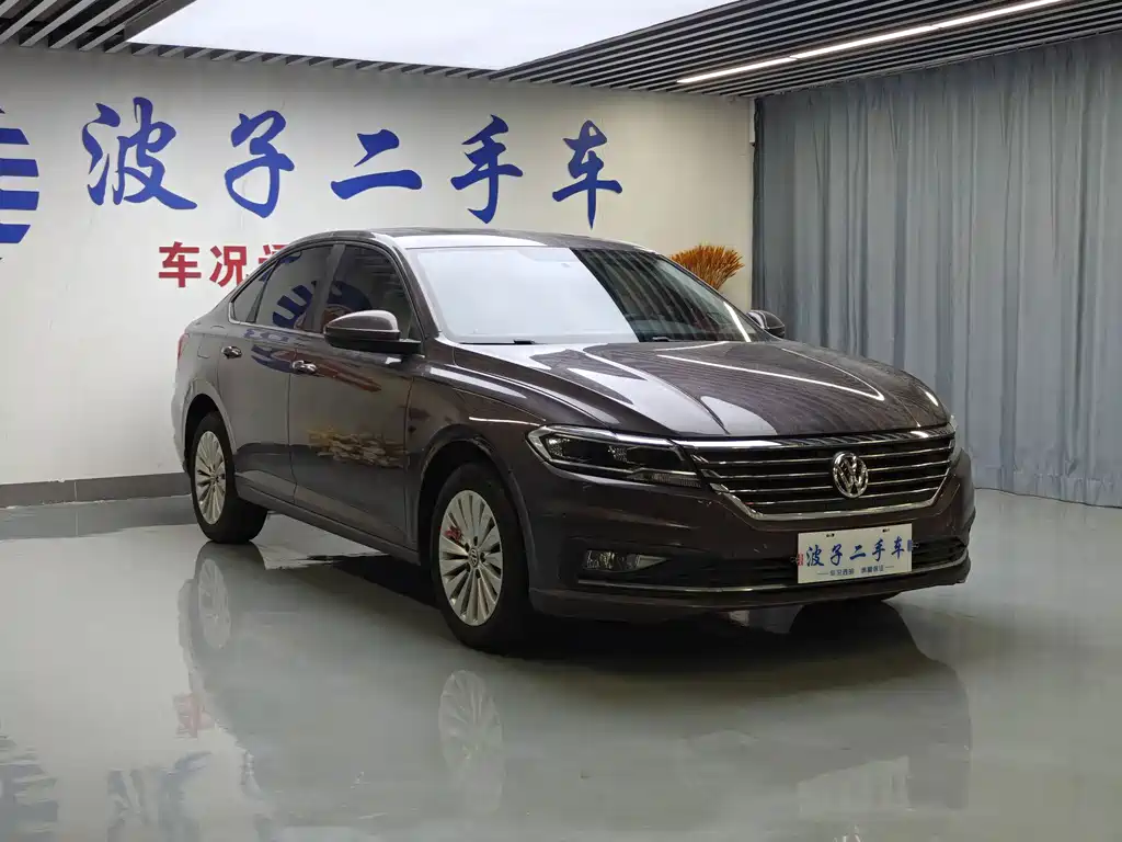 Volkswagen Lavida — миниатюра 3