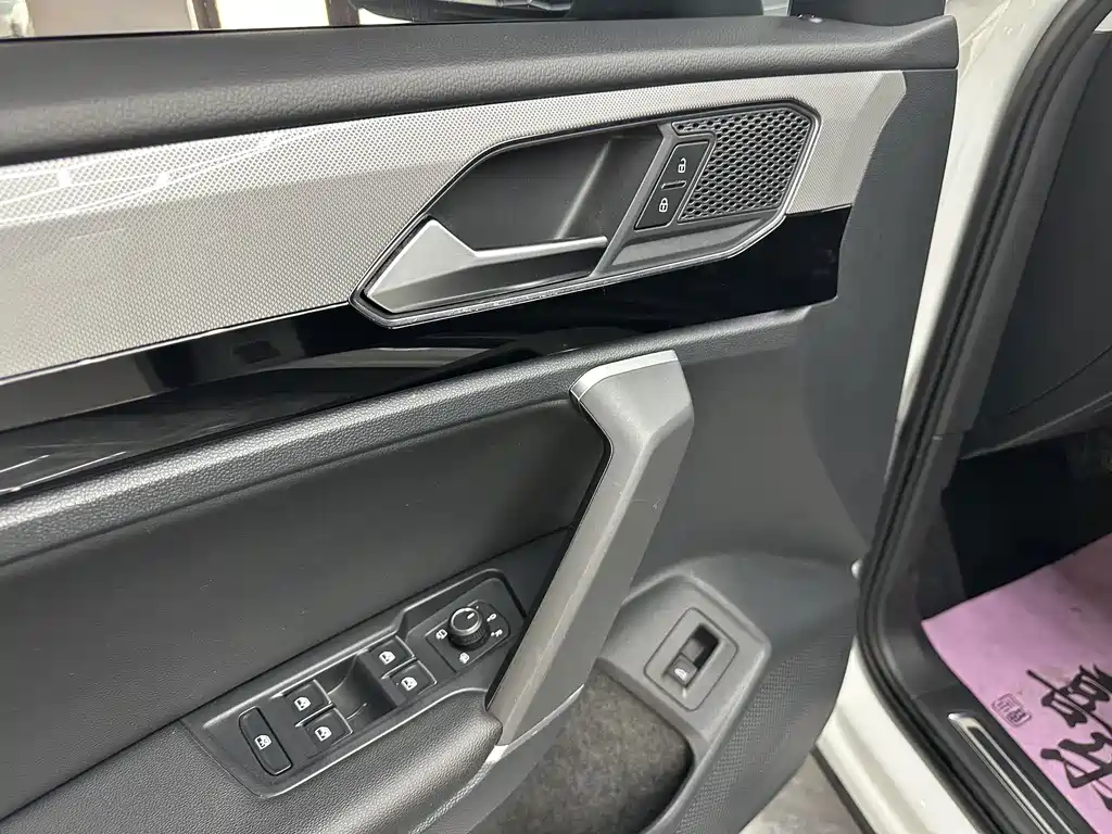 Volkswagen Tayron — миниатюра 11