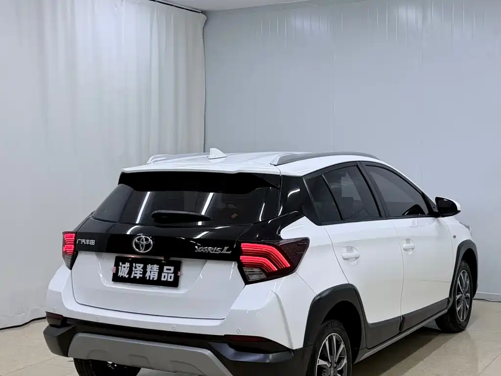 TOYOTA YARIS L ZHIXUAN