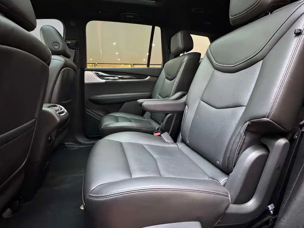 Cadillac XT6 — миниатюра 10