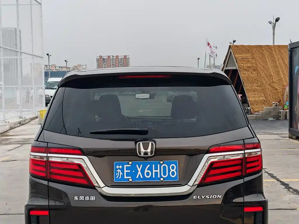 Honda Elysion 2016 2.4L