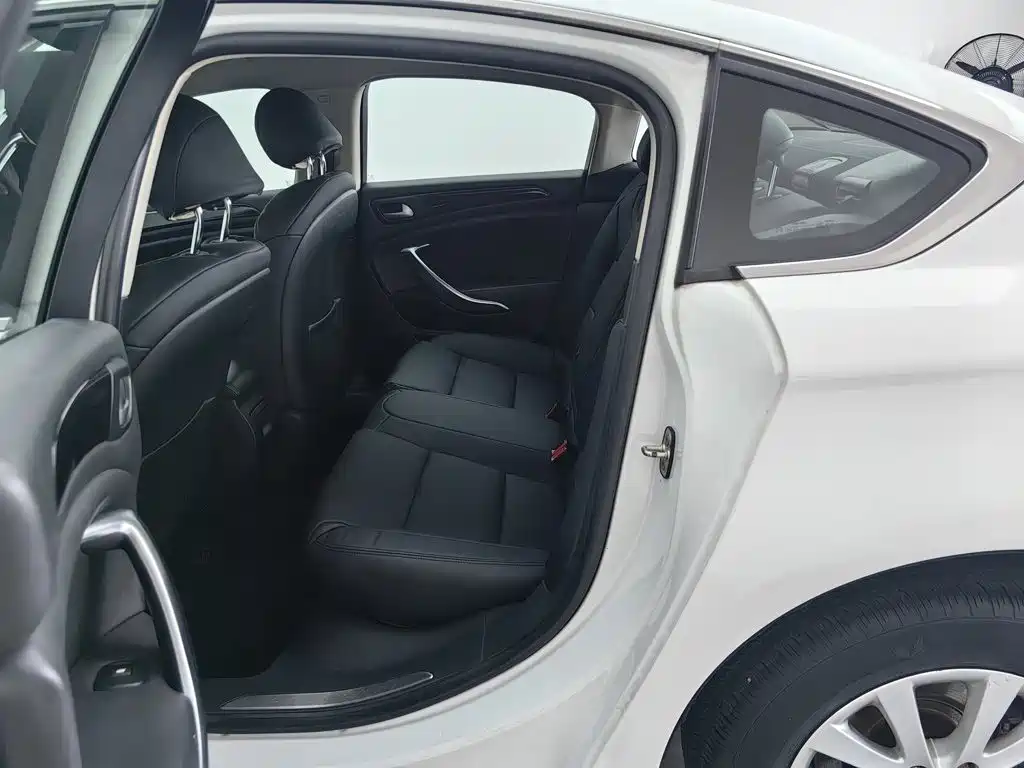 Citroen C5 — миниатюра 15