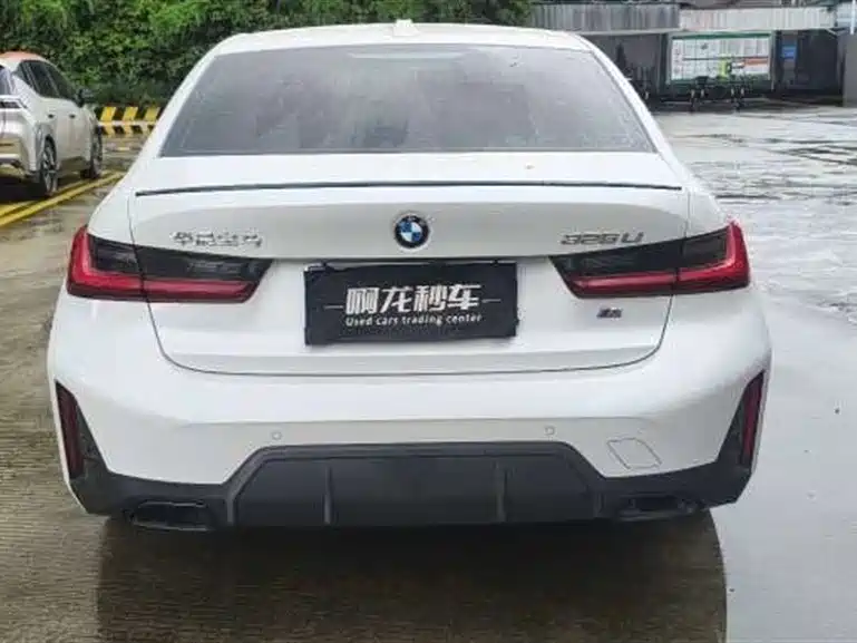 BMW 3 Series — миниатюра 8