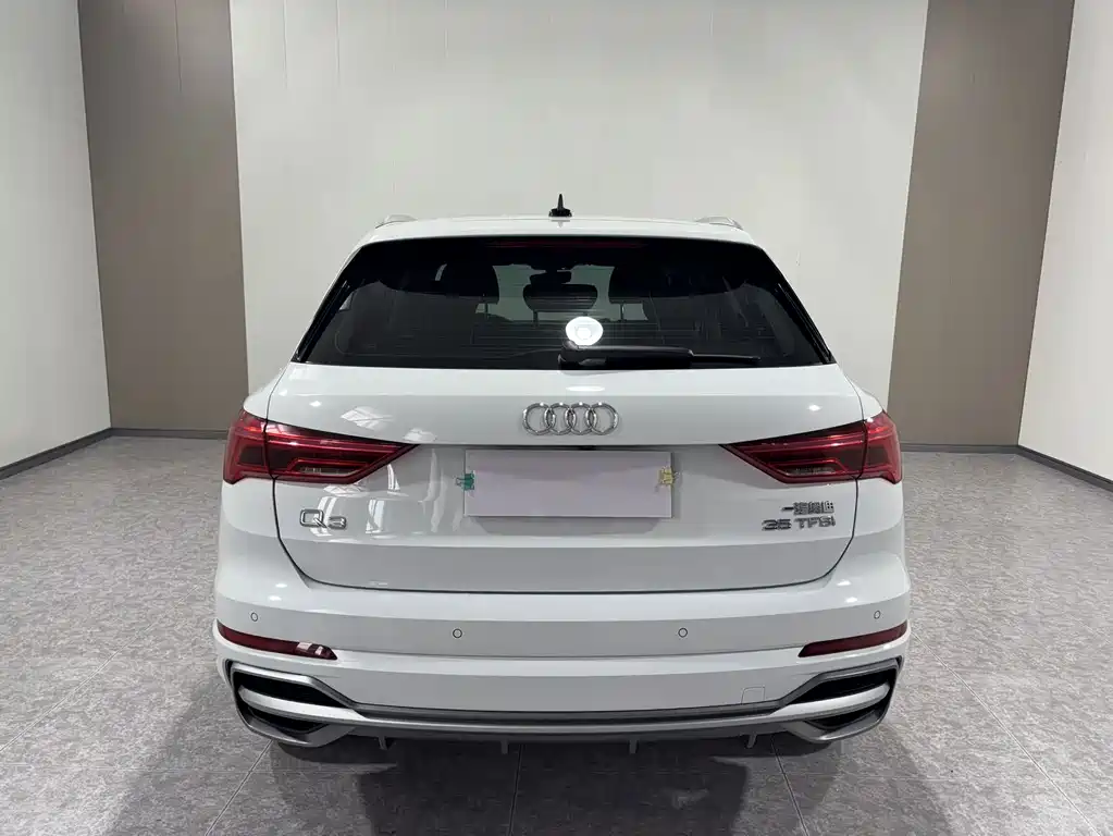 Audi Q3 — миниатюра 4