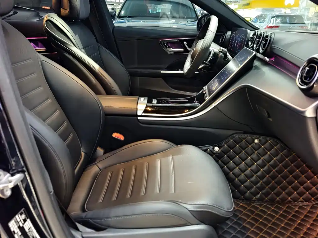 Mercedes-Benz C-Class — миниатюра 4
