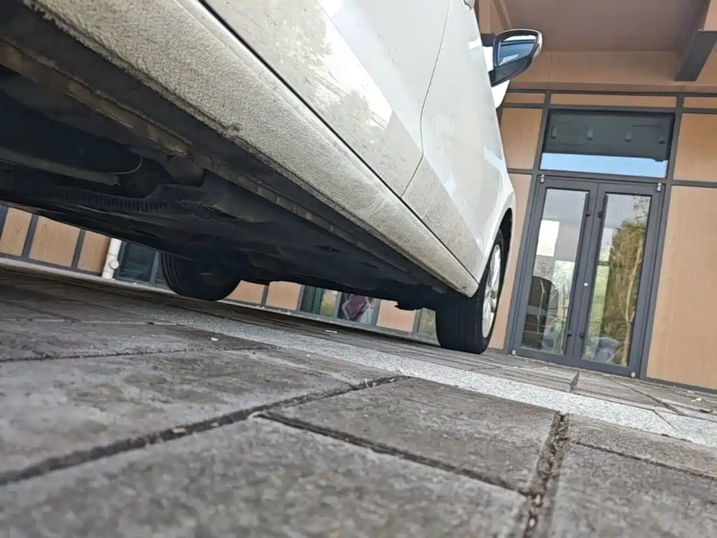 Volkswagen Jetta — миниатюра 21