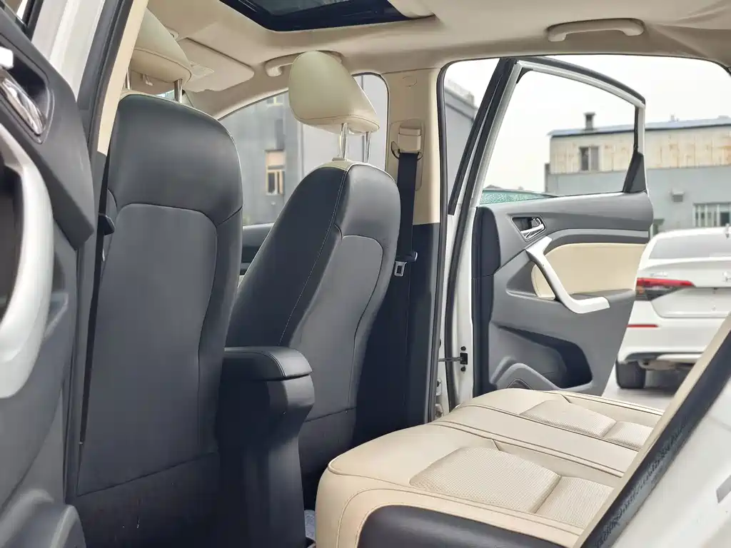 Changan V7 — миниатюра 15