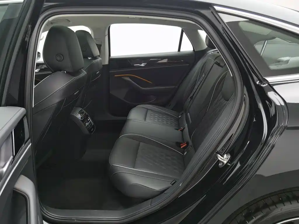 Volkswagen Magotan — миниатюра 15