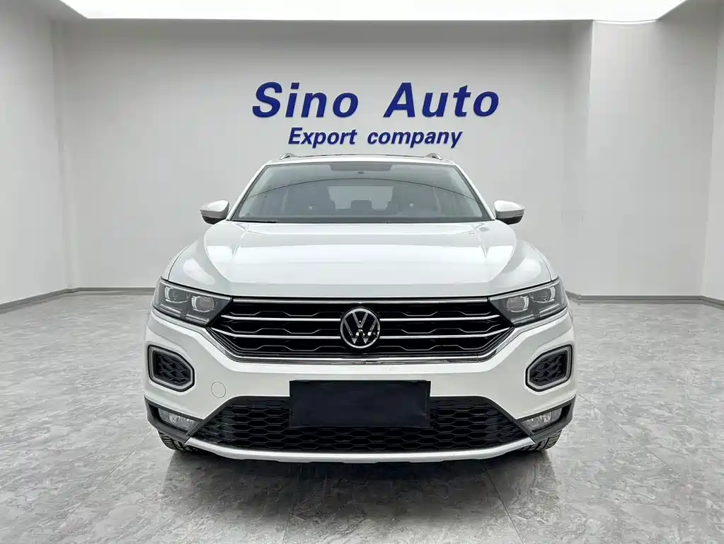 Volkswagen T-Roc — миниатюра 2