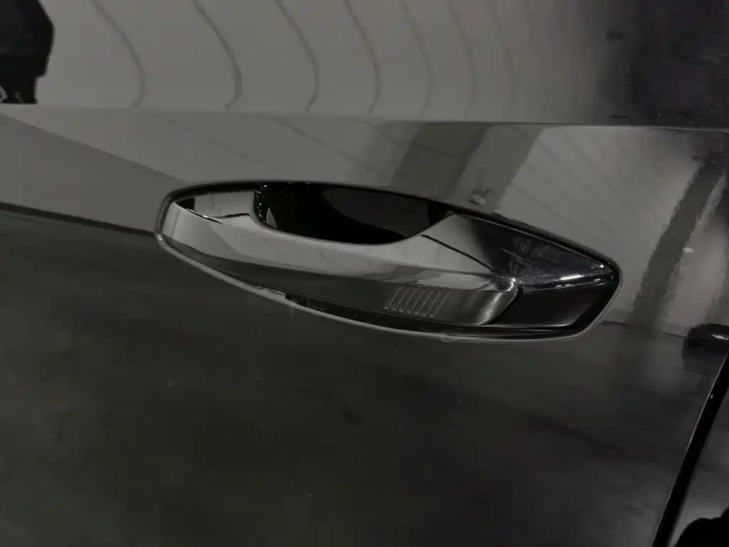 Geely Boyue L — миниатюра 18