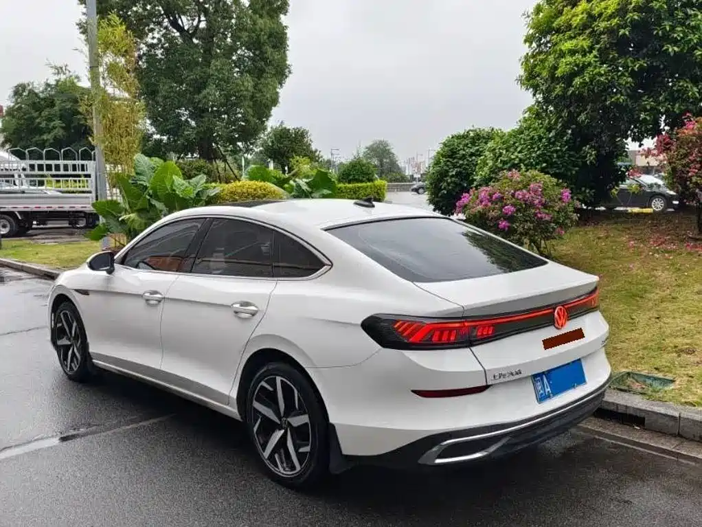 Volkswagen Lamando — миниатюра 2