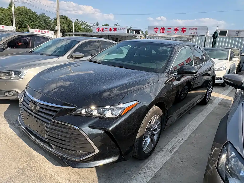 Toyota Avalon 2021