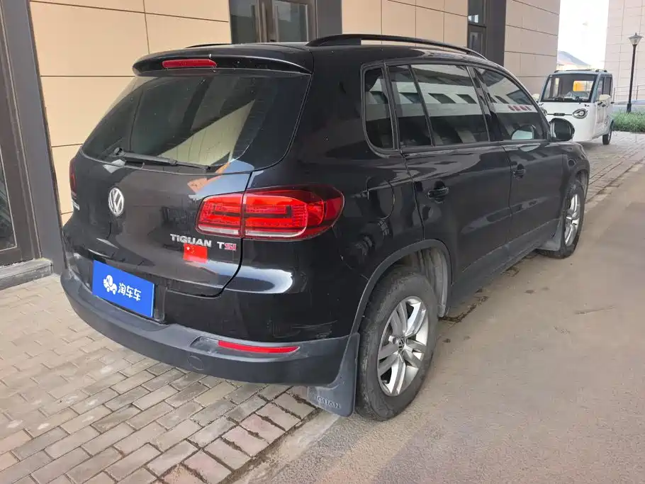 Volkswagen Tiguan — миниатюра 3