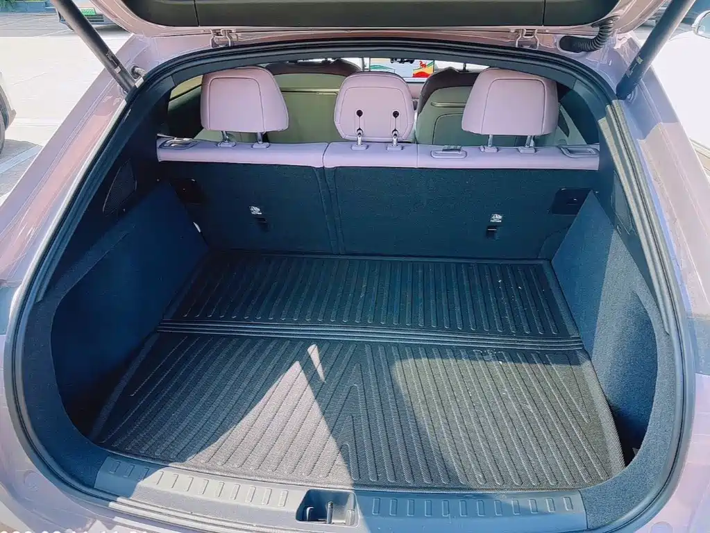Onvo L60 2025 60kWh