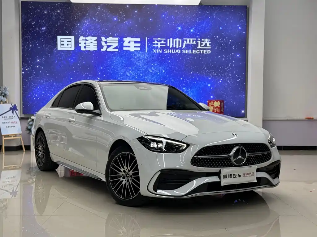 Mercedes-Benz C-Class — миниатюра 3
