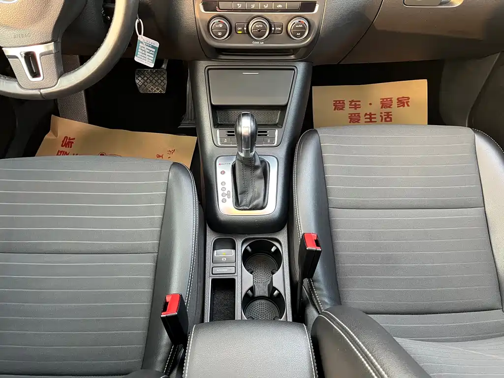 Volkswagen Tiguan — миниатюра 14